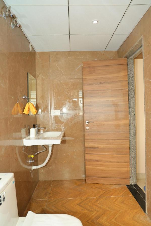 Appartamento Swayamkrushi 4Th Floor Hyderabad Esterno foto